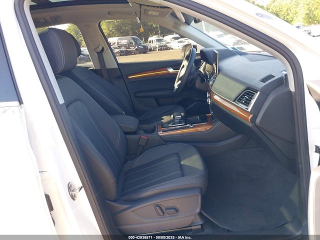 2023 AUDI Q5 WA1EAAFY7P2139699 Photo 4