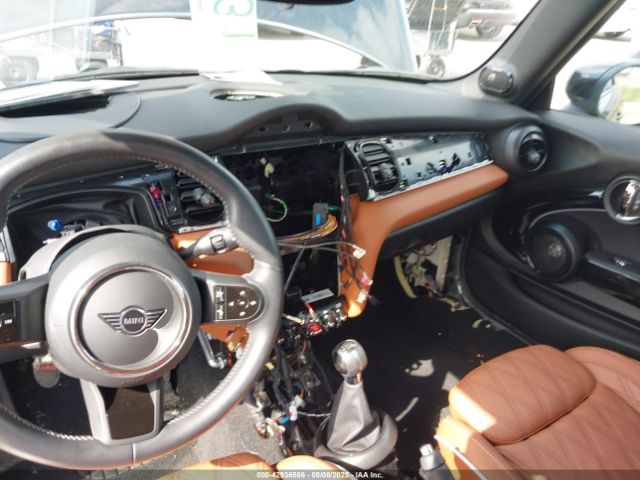 2024 MINI CONVERTIBLE WMW43DL07R3S35709 Photo 5