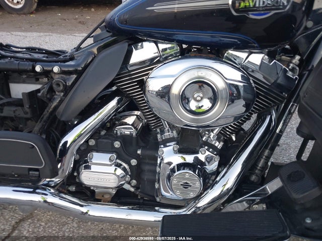 2013 HARLEY-DAVIDSON FLHTCU 1HD1FCM18DB659363 Photo 7