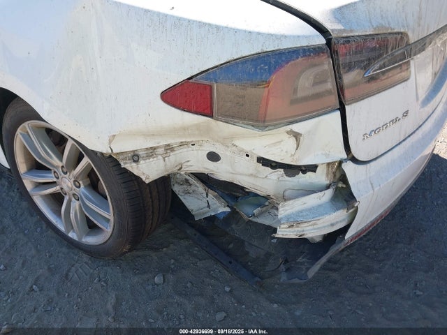 2014 TESLA MODEL S 5YJSA1H15EFP38653 Photo 5