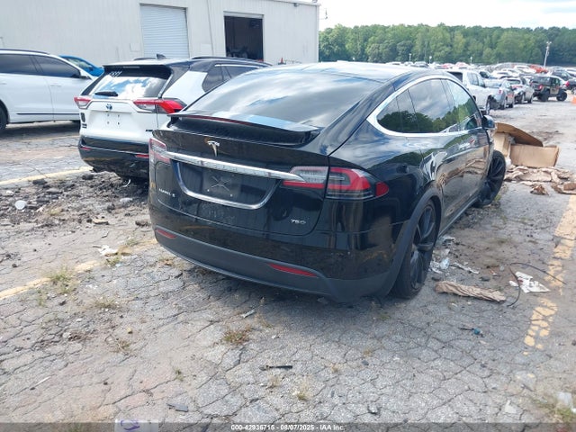 2017 TESLA MODEL X 5YJXCAE28HF061180 Photo 3