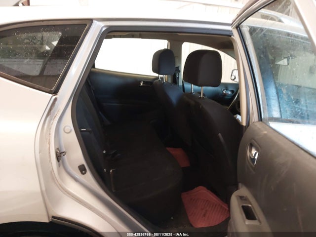 JN8AS5MV0FW761803 Nissan Rogue