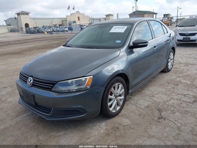 3VWD07AJ5EM370251 Volkswagen 2014