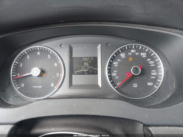 3VWD07AJ5EM370251 Volkswagen 2014
