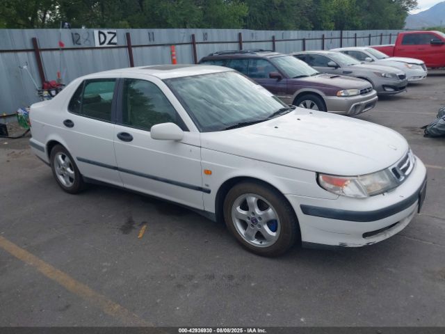 1999 SAAB 9-5 YS3EF48E0X3006054 Photo 0