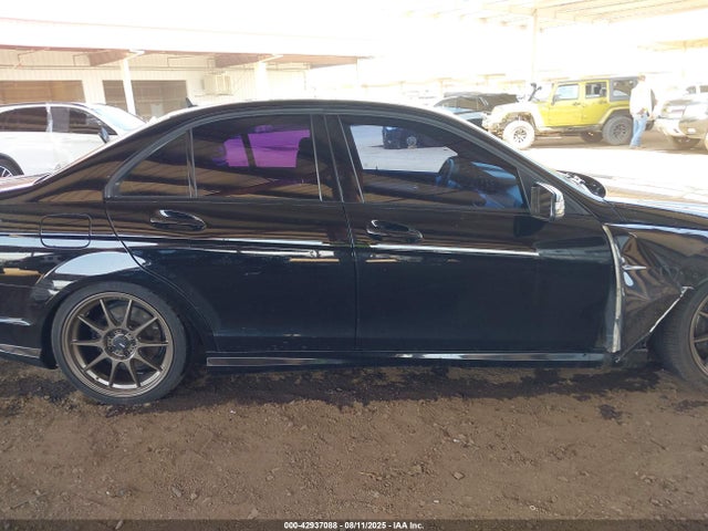 Mercedes-Benz C-Class 2014 WDDGF4HB0EA942972 Image 14