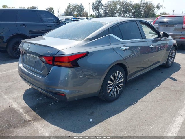 1N4BL4DV4RN379720 Nissan 2024