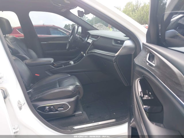 1C4RJKDG6M8146224 Jeep GRAND CHEROKEE L