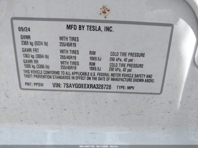 2024 TESLA MODEL Y 7SAYGDEEXRA328728 Photo 8