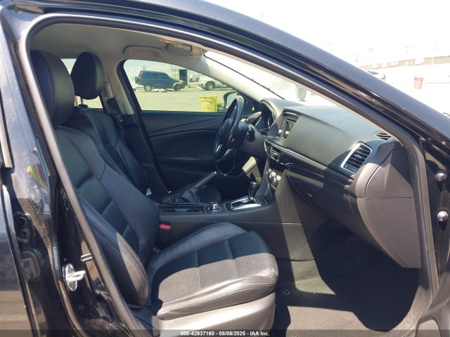 JM1GJ1V62E1162521 Mazda py