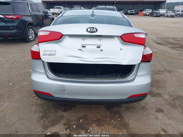 KIA dohc mpi nu 2015 KNAFK4A69F5364344 Image 6