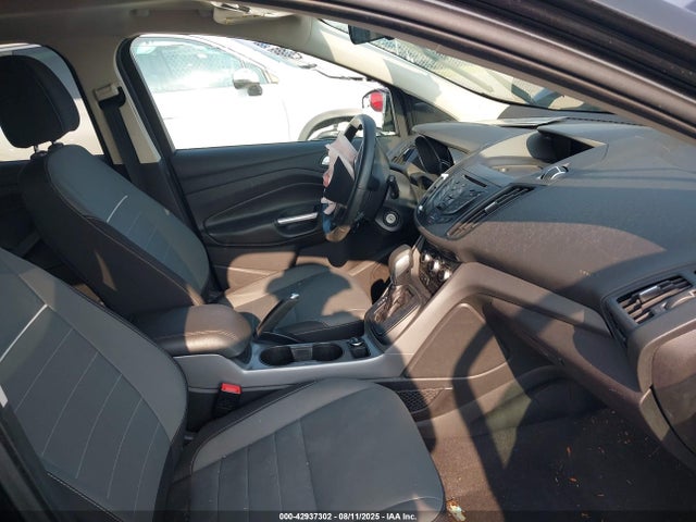 1FMCU9G92FUA31788 Ford 2015