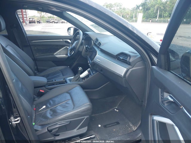 2020 AUDI Q3 WA1DECF34L1076741 Photo 4