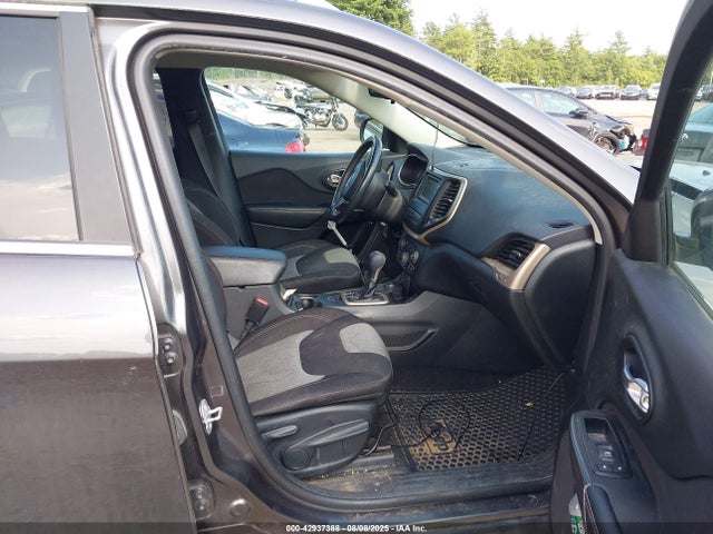 1C4PJMCS6EW153292 Jeep Cherokee