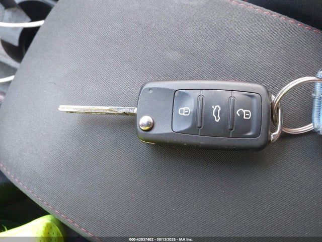 Volkswagen 2014 2014 WVWGD7AJXEW009781 Image 11