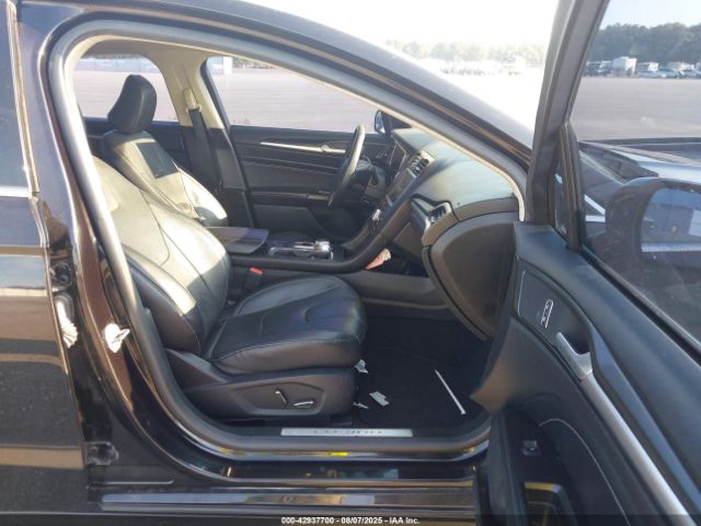 2020 FORD FUSION HYBRID 3FA6P0RU9LR182223 Photo 4