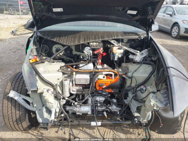 2026 TESLA MODEL Y 7SAYGDEE2TF336851 Photo 9