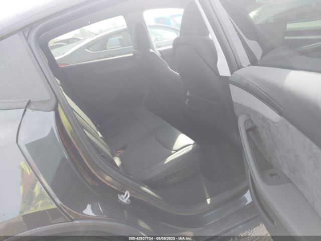 2026 TESLA MODEL Y 7SAYGDEE2TF336851 Photo 7
