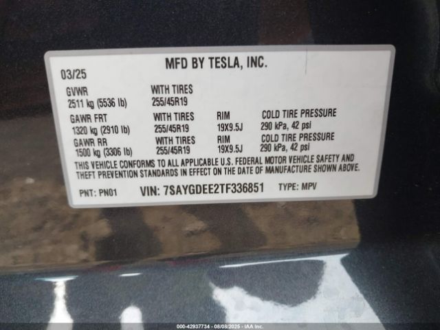 2026 TESLA MODEL Y 7SAYGDEE2TF336851 Photo 8