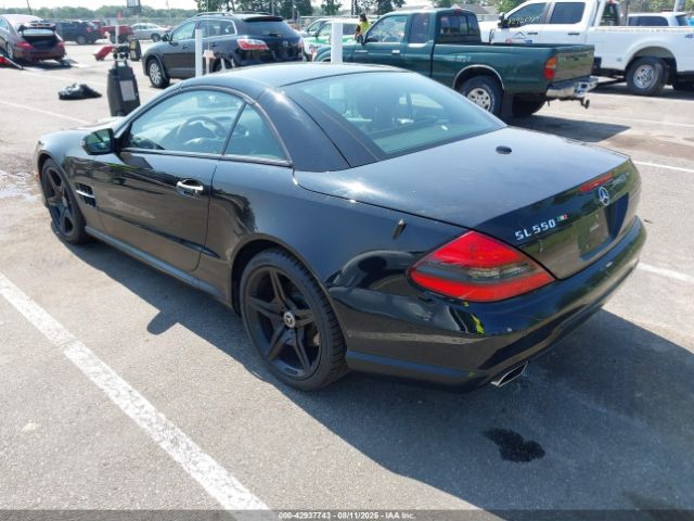 2011 MERCEDES-BENZ SL 550 WDBSK7BA2BF165614 Photo 2