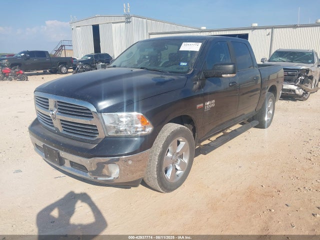 RAM 1500 2019 1C6RR6LT3KS573804 Image 2