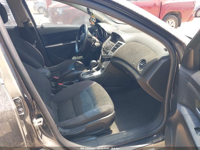 1G1PC5SBXF7148229 Chevrolet LUV