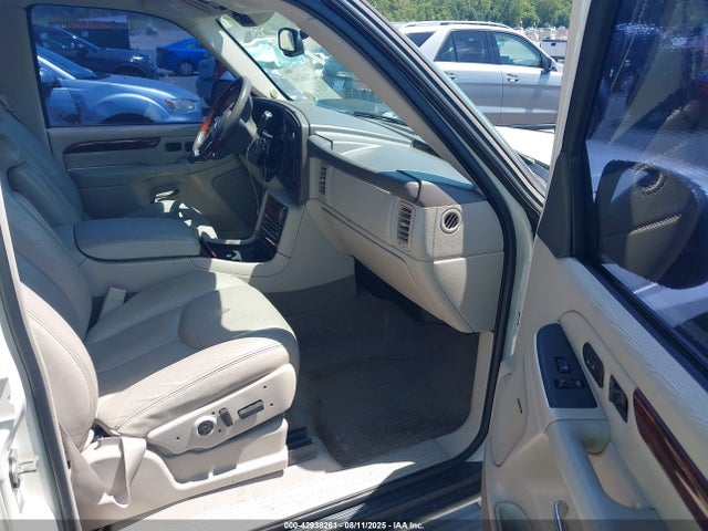 2005 CADILLAC ESCALADE ESV 3GYFK66NX5G144033 Photo 4