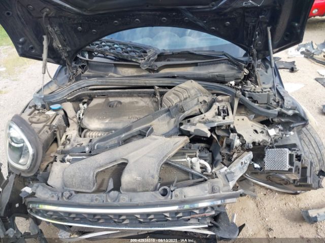 2020 MINI COUNTRYMAN WMZYZ9C02L3H61918 Photo 9