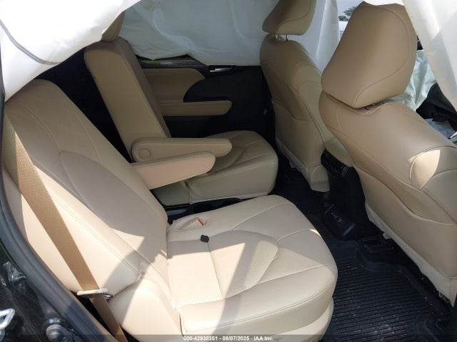 5TDEBRCHXRS605305 Toyota a25a-fxs