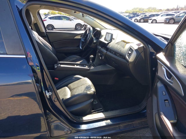 Mazda py 2018 3MZBN1L38JM184542 Image 5