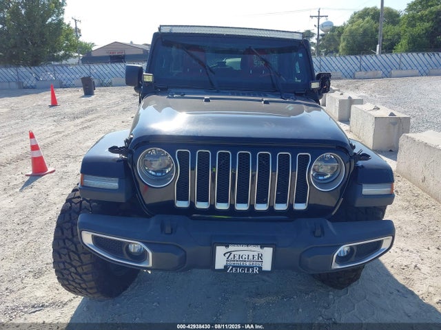 1C4HJXEN7JW227231 Jeep Wrangler