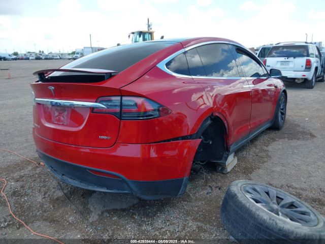 2017 TESLA MODEL X 5YJXCBE2XHF068931 Photo 3