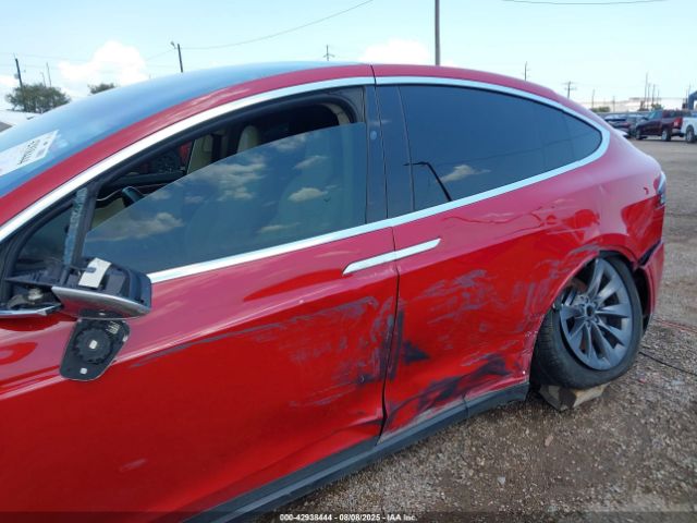 2017 TESLA MODEL X 5YJXCBE2XHF068931 Photo 5