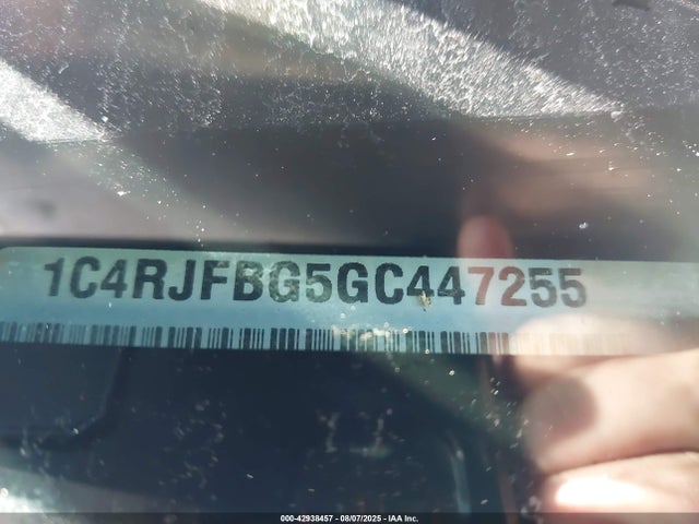 1C4RJFBG5GC447255 Jeep Grand Cherokee