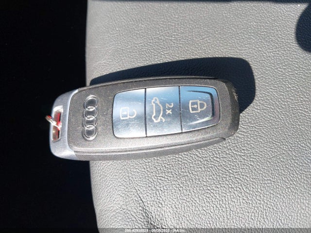 2022 AUDI S3 WAUJ3CGY3NA002462 Photo 10