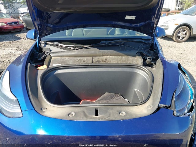 2023 TESLA MODEL Y 7SAYGDEE0PF783328 Photo 9