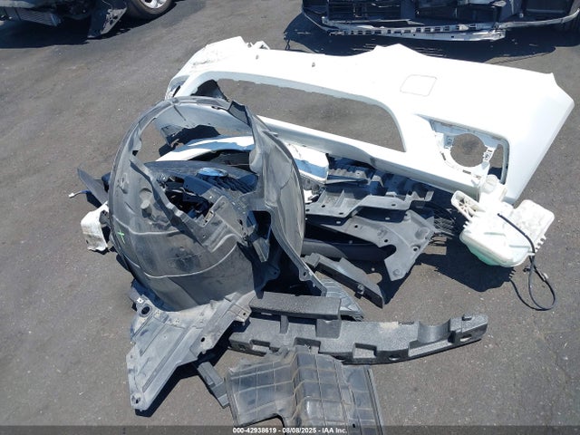 Nissan Sentra 2018 3N1AB7AP2JY322068 Image 12