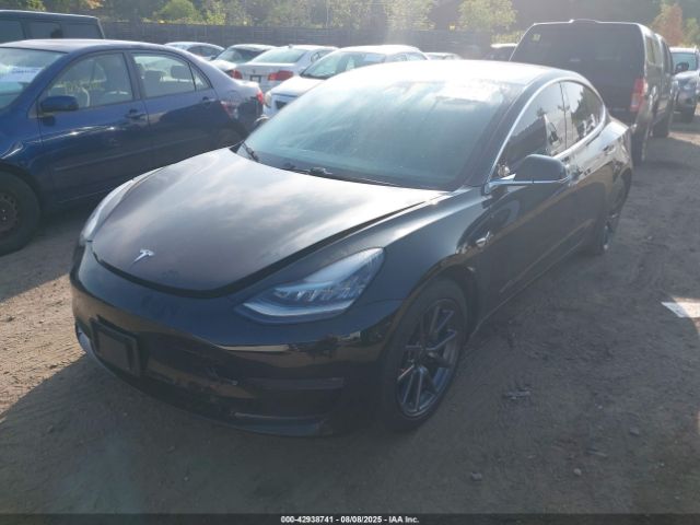 2019 TESLA MODEL 3 5YJ3E1EA0KF304598 Photo 1