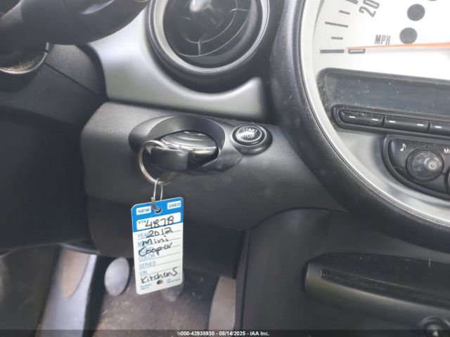 2012 MINI COOPER WMWZN3C55CT265529 Photo 10