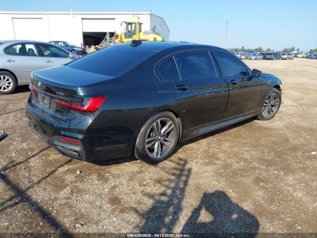 2021 BMW 740I WBA7T4C03MCF58597 Photo 3