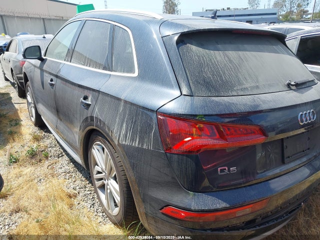 2019 AUDI Q5 WA1BNAFY7K2142375 Photo 2