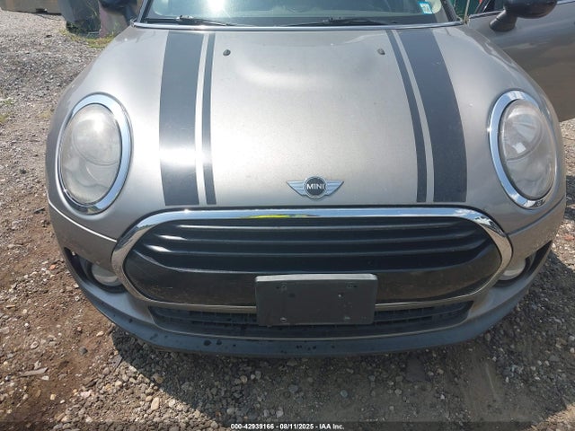 2016 MINI CLUBMAN WMWLN5C55G2B28042 Photo 5