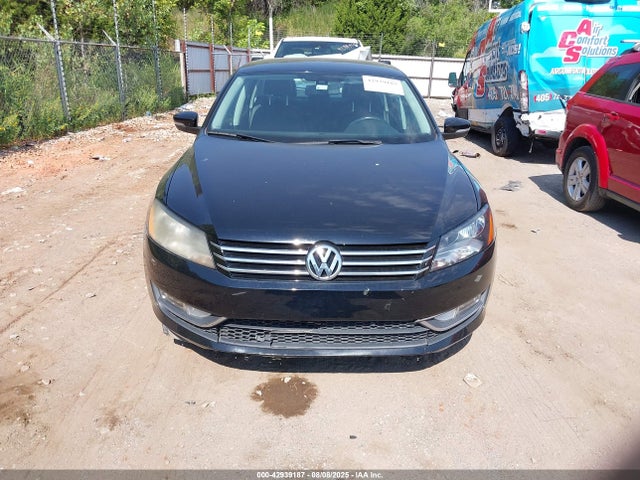 Volkswagen Passat 2015 1VWAS7A37FC079638 Image 12