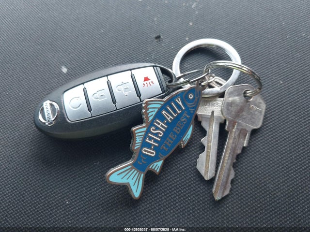 Nissan 2017 2017 5N1DR2MMXHC677031 Image 11