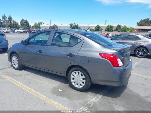 3N1CN7AP0GL835728 Nissan 2016