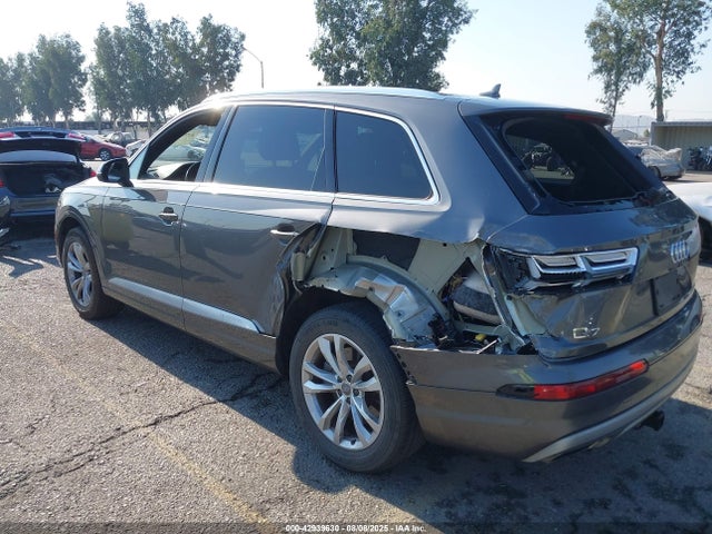 2019 AUDI Q7 WA1AHAF79KD047685 Photo 2