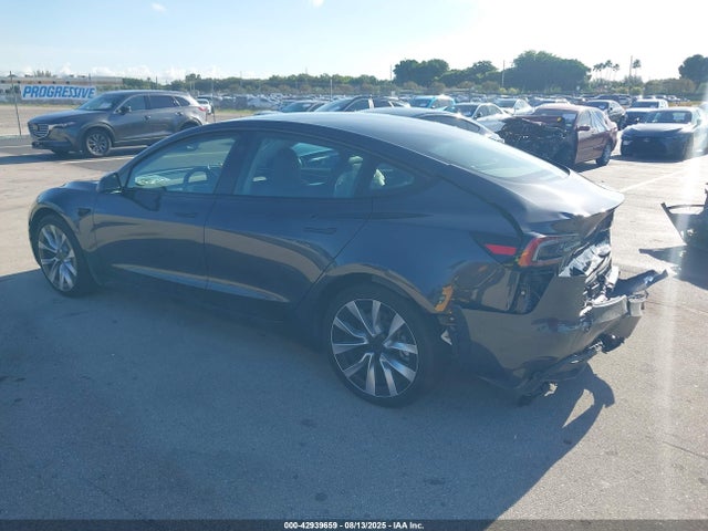 2024 TESLA MODEL 3 5YJ3E1EB6RF802064 Photo 2
