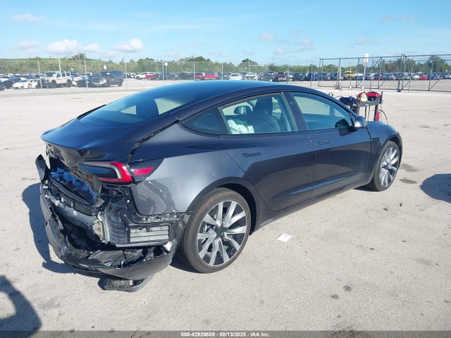 2024 TESLA MODEL 3 5YJ3E1EB6RF802064 Photo 3