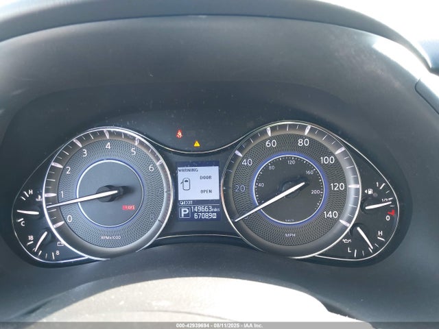 JN8AZ2NC7F9372050 Infiniti QX80