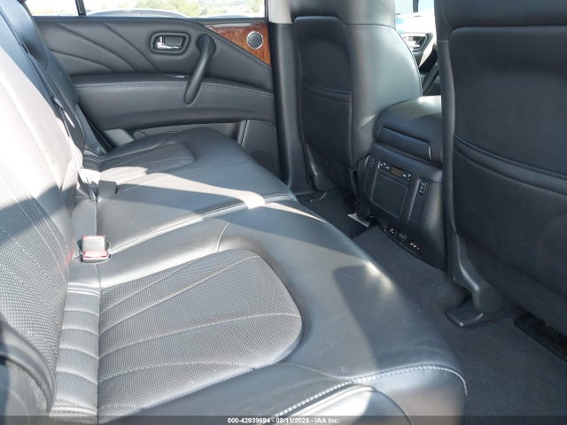 JN8AZ2NC7F9372050 Infiniti QX80